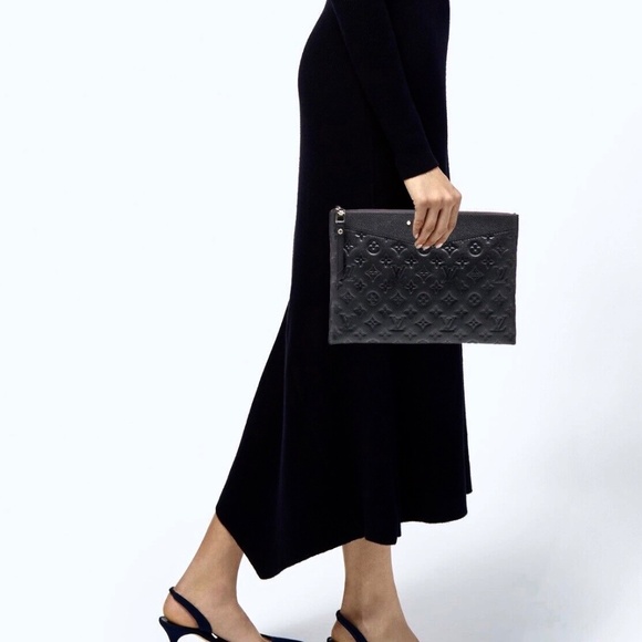 Louis Vuitton Monogram Empreinte Daily Clutch - Picture 3 of 15